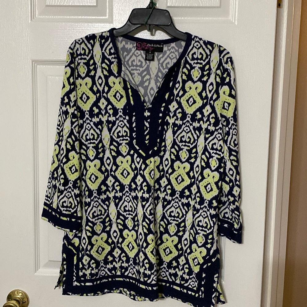 Navy, white, and yellow tunic